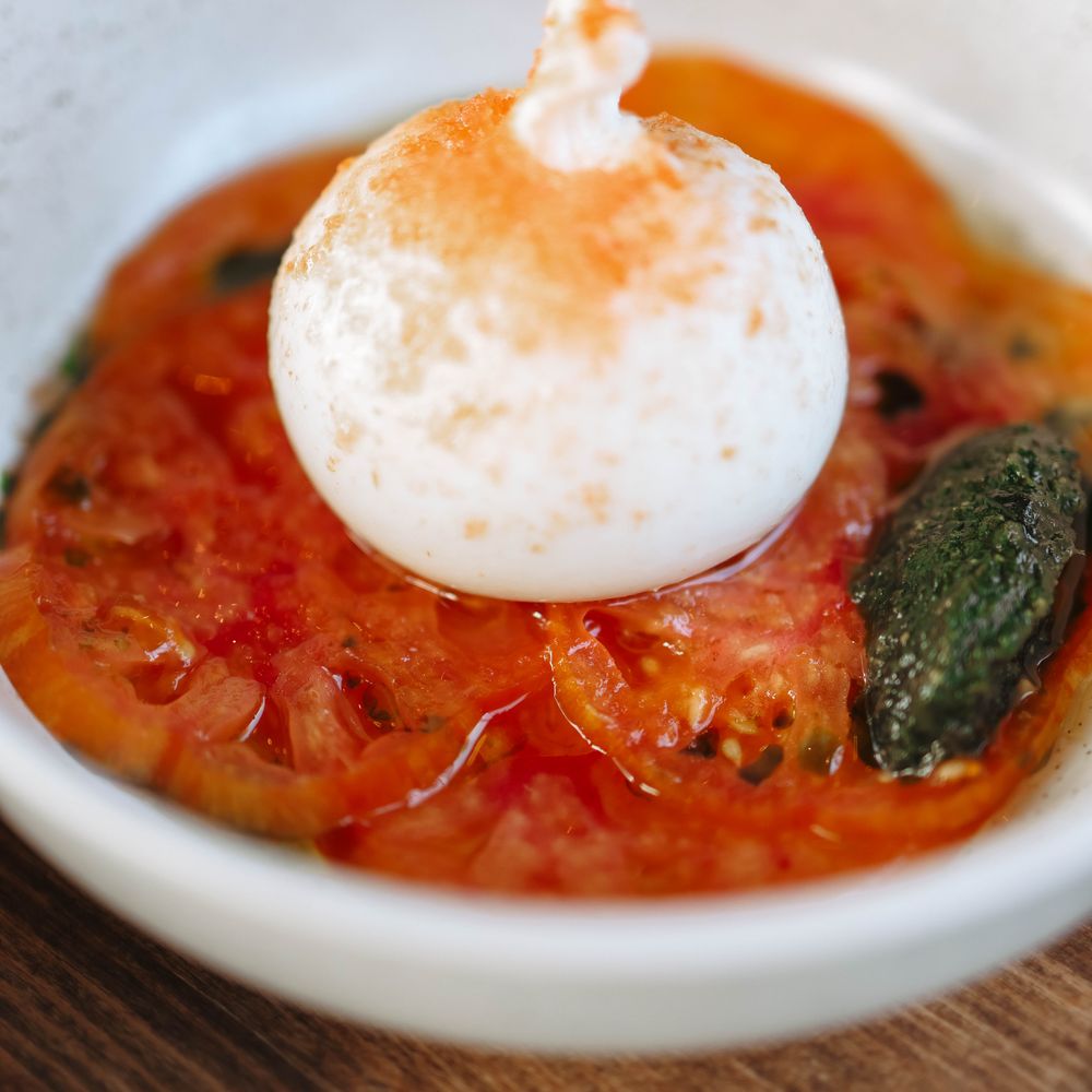 Burrata & Heirloom Tomatoes